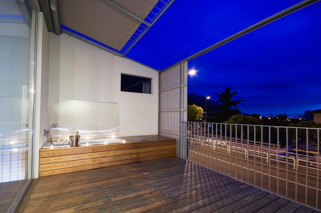 Mecki Apartments Torbole Sul Garda Exterior foto